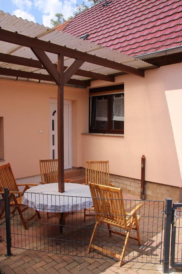 Landhaus "Zum Frosch" Kalbsrieth Zewnętrze zdjęcie
